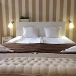 Art 瓦爾納