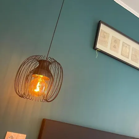 Hotel Art 2*