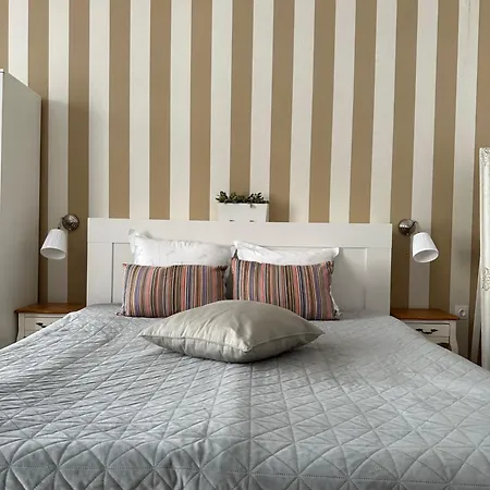 Art Hotel 2*