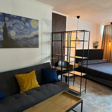 Hotel Art 2*